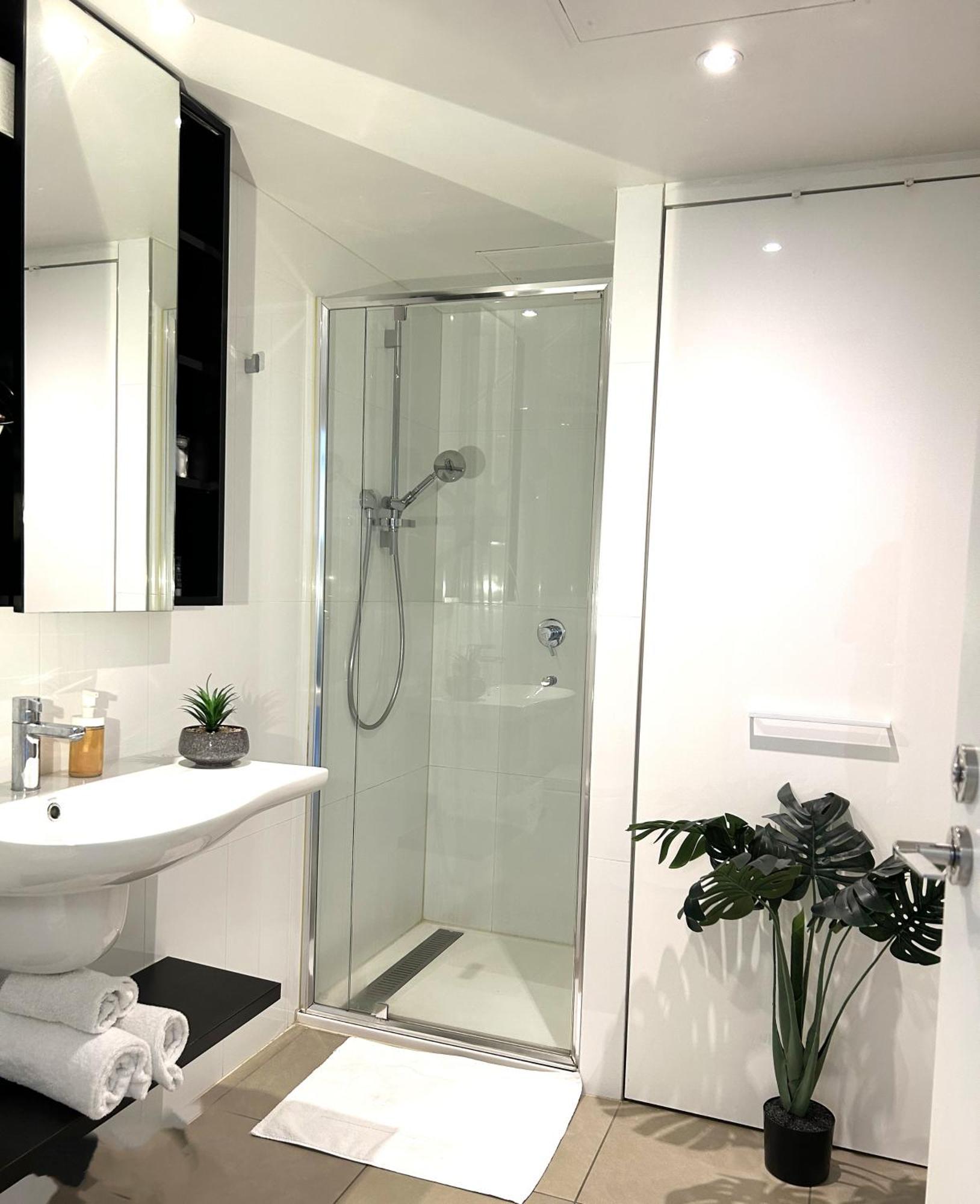 Executive Stay Little Collins Street Мельбурн Экстерьер фото