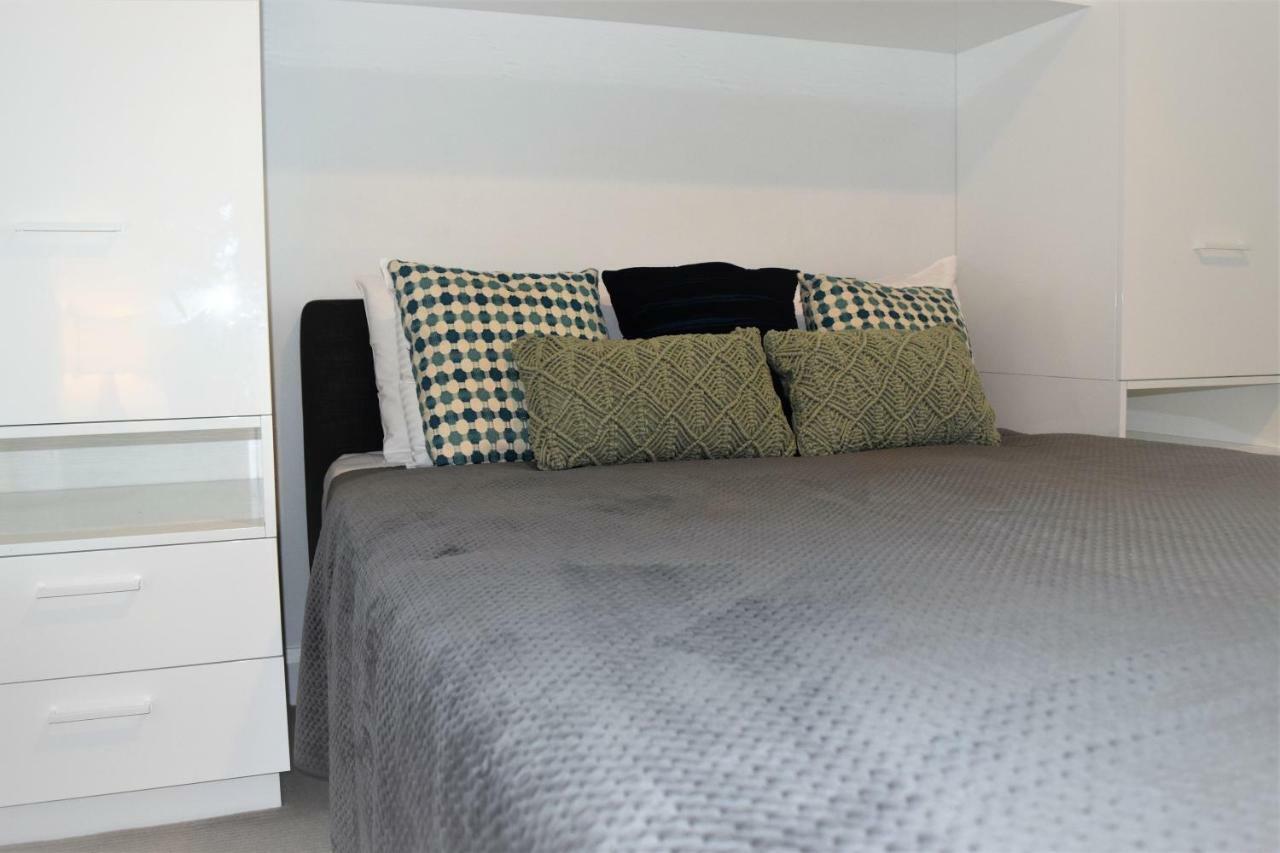 Executive Stay Little Collins Street Мельбурн Экстерьер фото