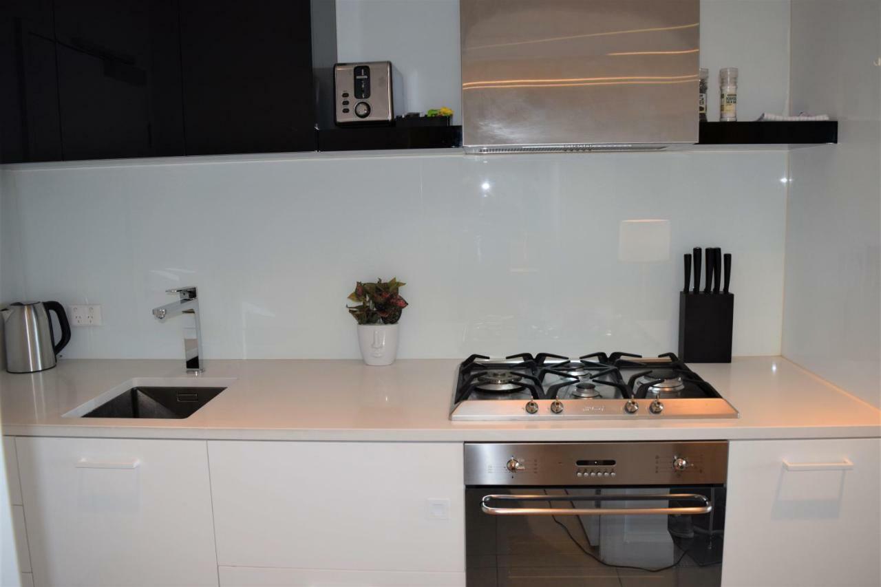 Executive Stay Little Collins Street Мельбурн Экстерьер фото