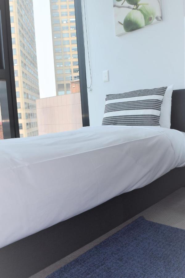 Executive Stay Little Collins Street Мельбурн Экстерьер фото