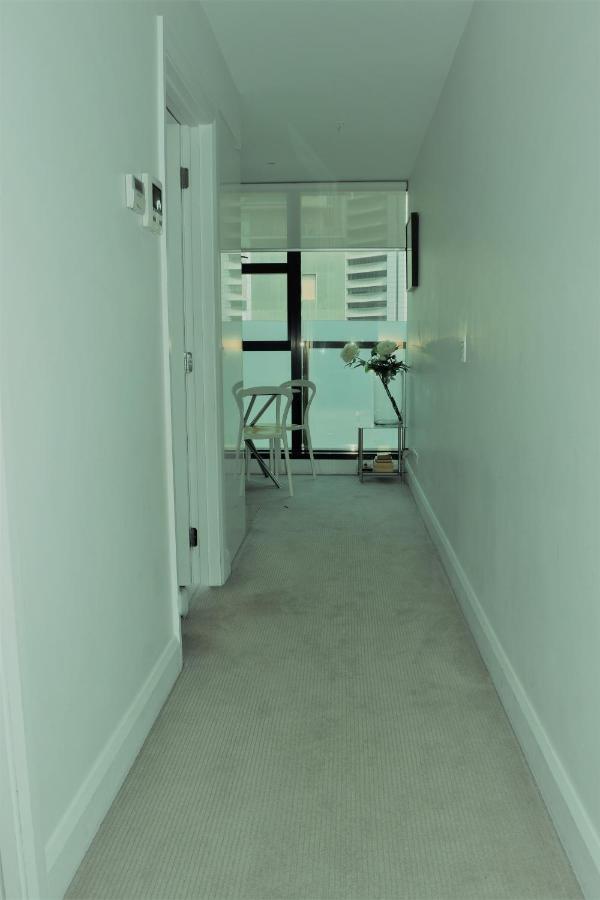 Executive Stay Little Collins Street Мельбурн Экстерьер фото